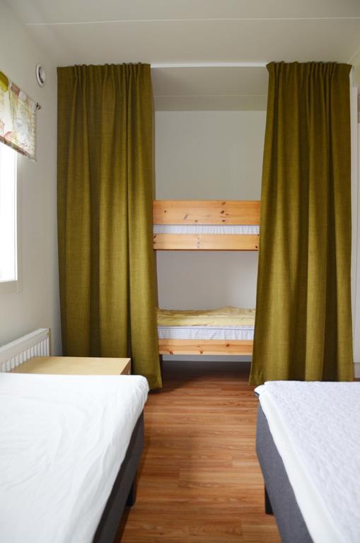 Apelvikstrand Semesterlagenheter Aparthotel Varberg Room photo
