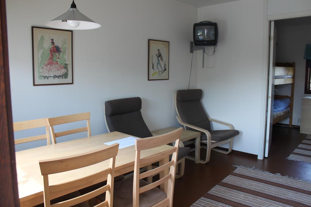 Apelvikstrand Semesterlagenheter Aparthotel Varberg Room photo